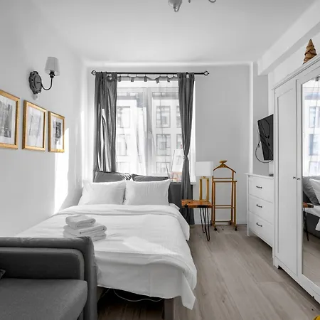 Apartment Scandi Sun Chmielna 73c Warsaw